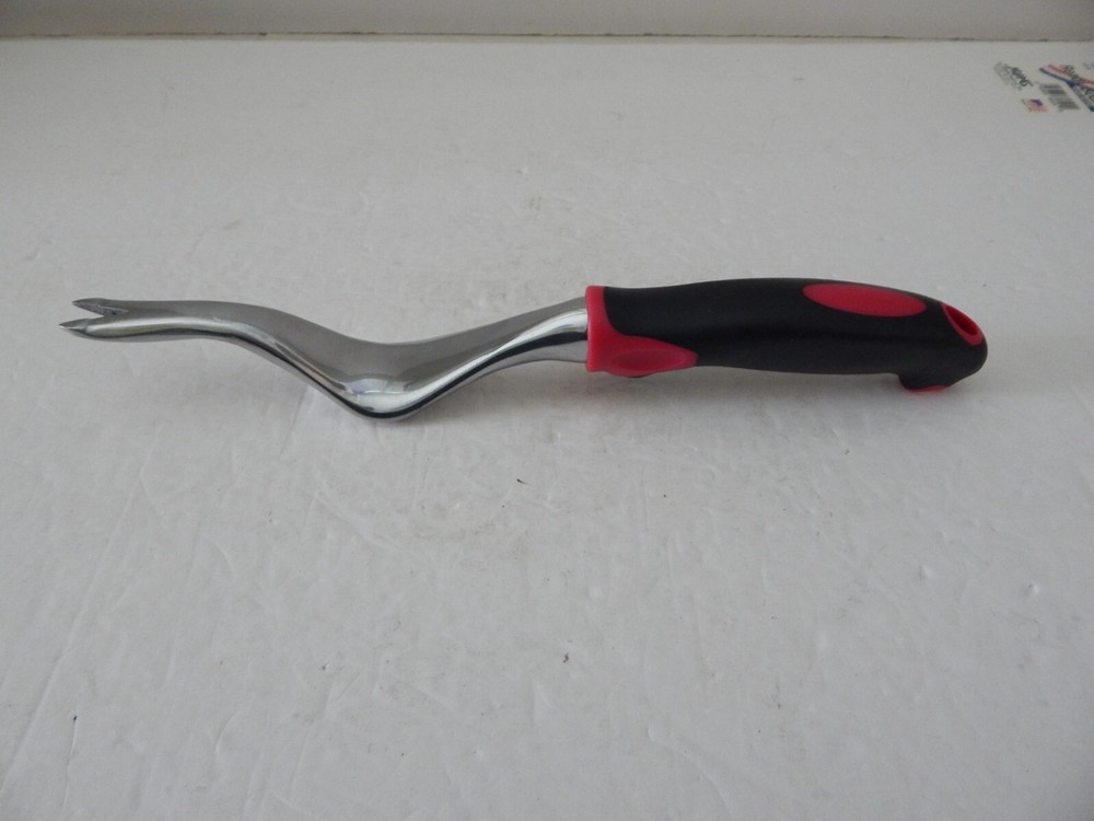 Universal Multi Purpose 6 Inch Heavy Duty Garden Weed Puller with Handle 2 Pack