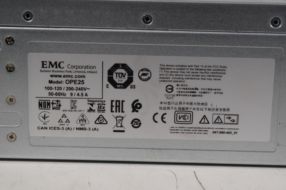 Dell EMC OPE25 Unity 300 24-Bay Storage Array - NO HDD NO OS
