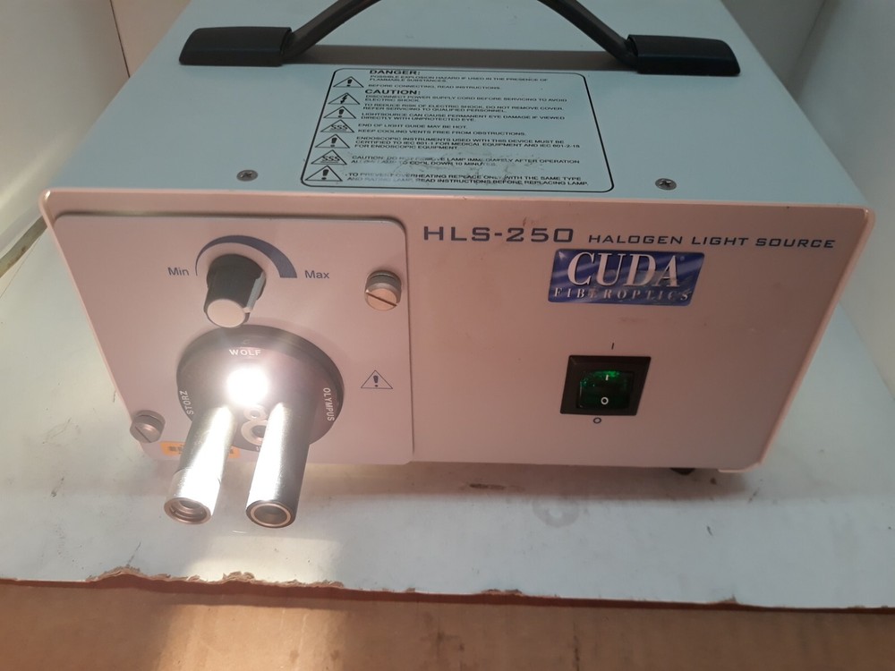 CUDA FiberOptics HLS-250 Halogen light Source (L2)
