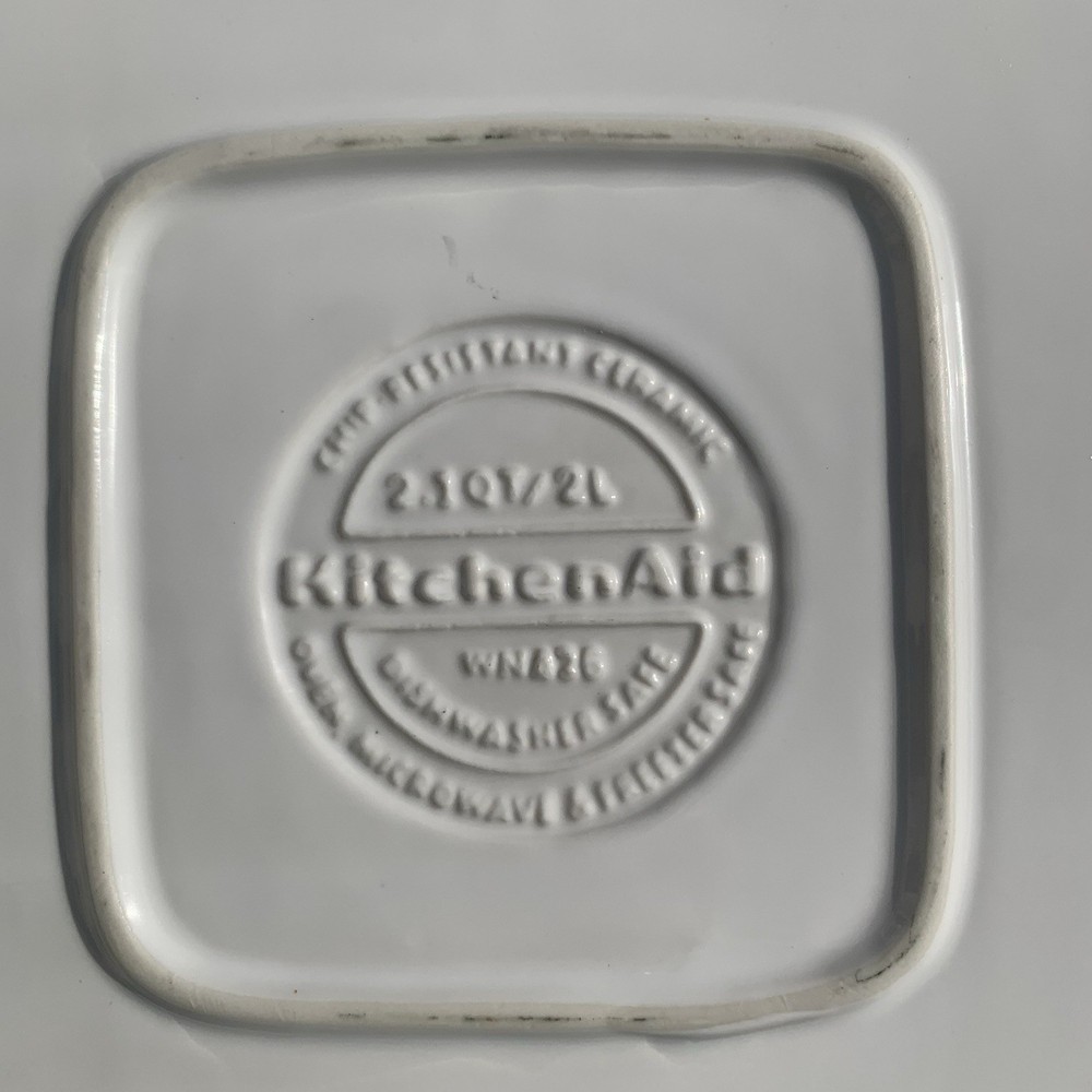 KitchenAid White Red 2 Qt Square Ceramic Bakeware Casserole Dish Baking Pan