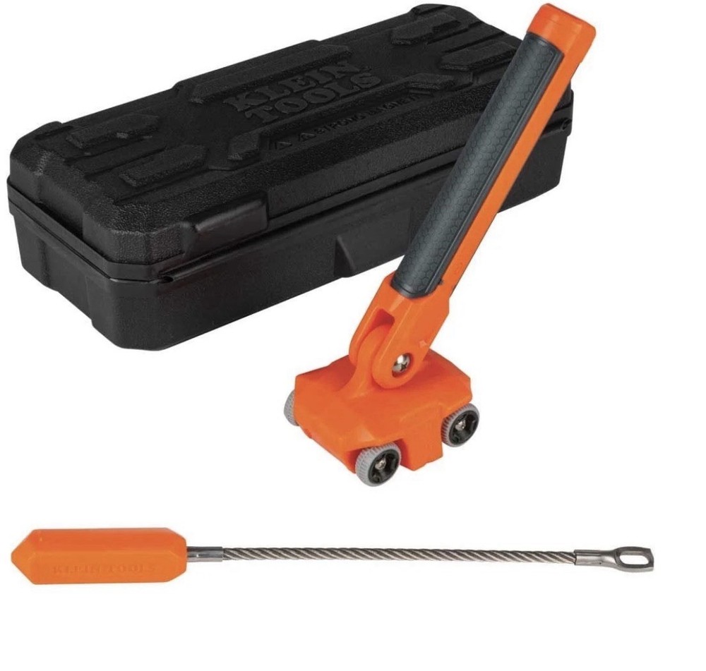 Klein Tools Magnetic Wire Puller Rare Earth Magnets Cable Fishing Tool w/ Case