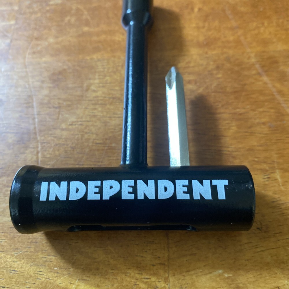 Independent Skateboard Tool Bearing Saver T-Tool Black