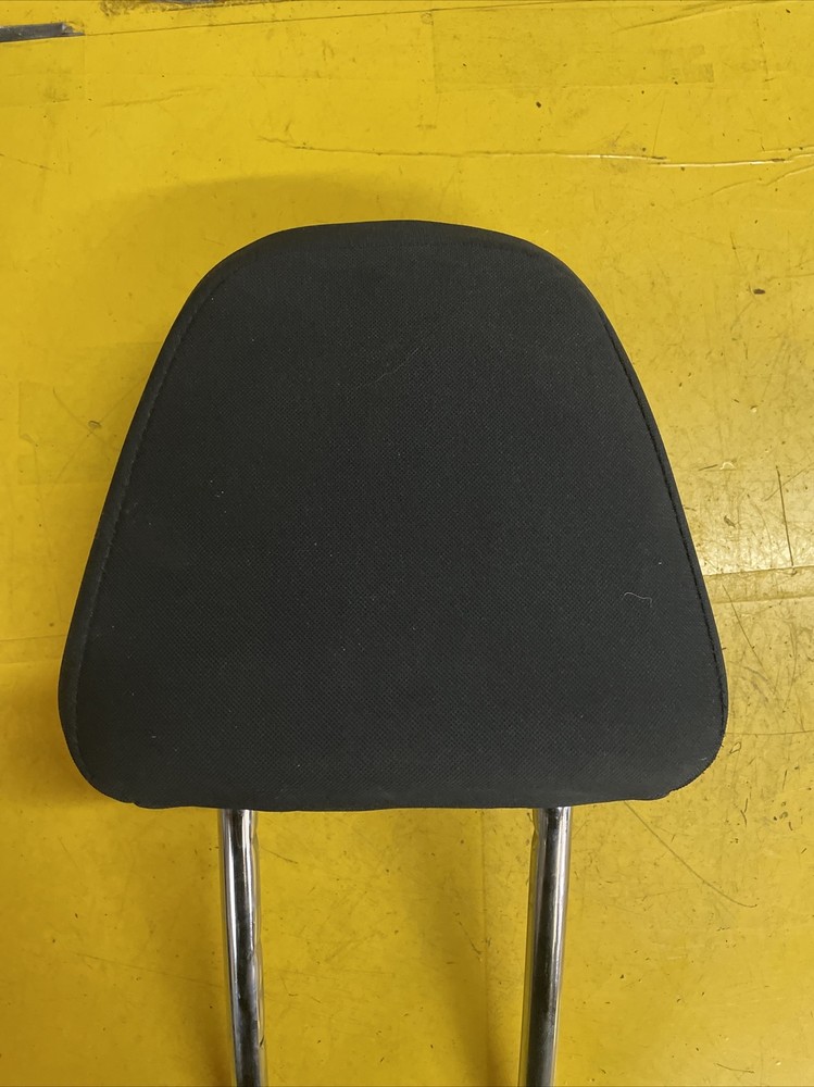 SUBARU IMPREZA FRONT SEATS HEADRESTS HEAD REST OEM 2017 - 2019 🛞