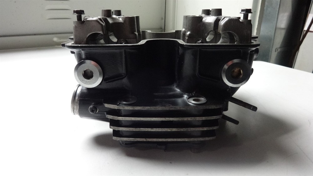 85 HONDA VF700S SABRE VF 700 HM135B ENGINE FRONT CYLINDER HEAD