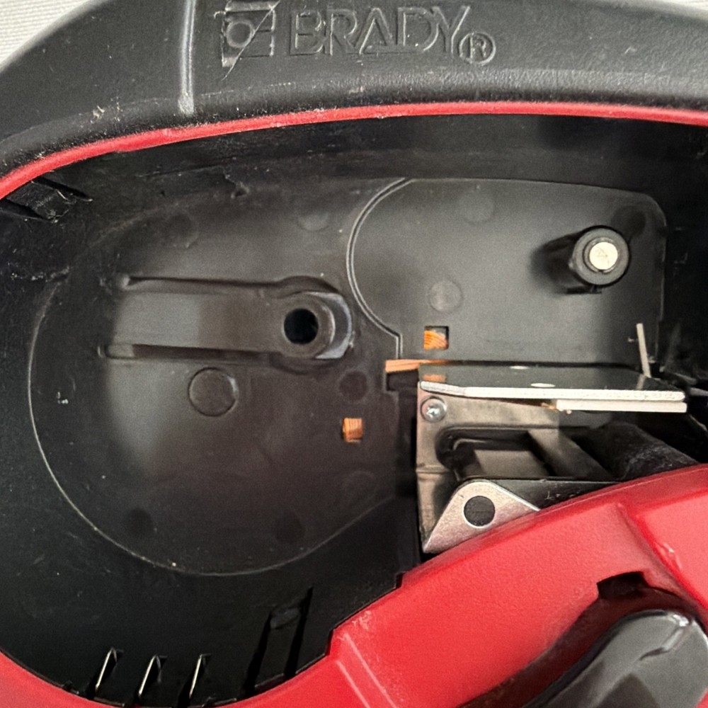 Brady ID Pal Home & Office Label Maker/Labeling