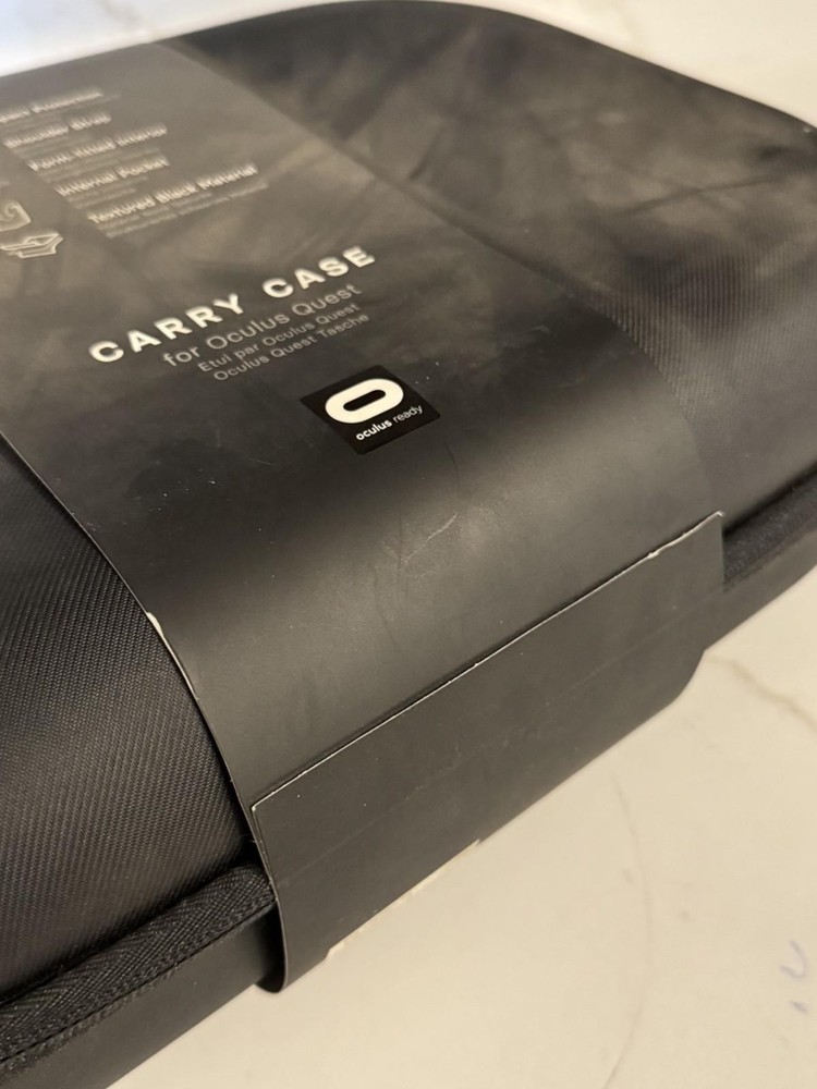 Dazed Carry Case For Oculus Quest - Black