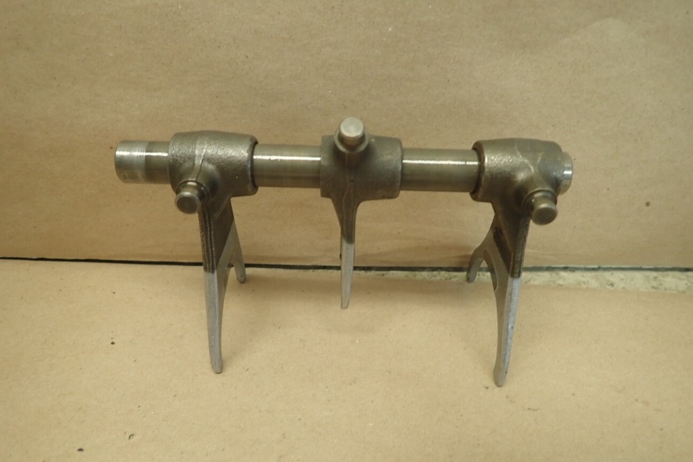HONDA ATC 250 SHIFT FORK ASSY
