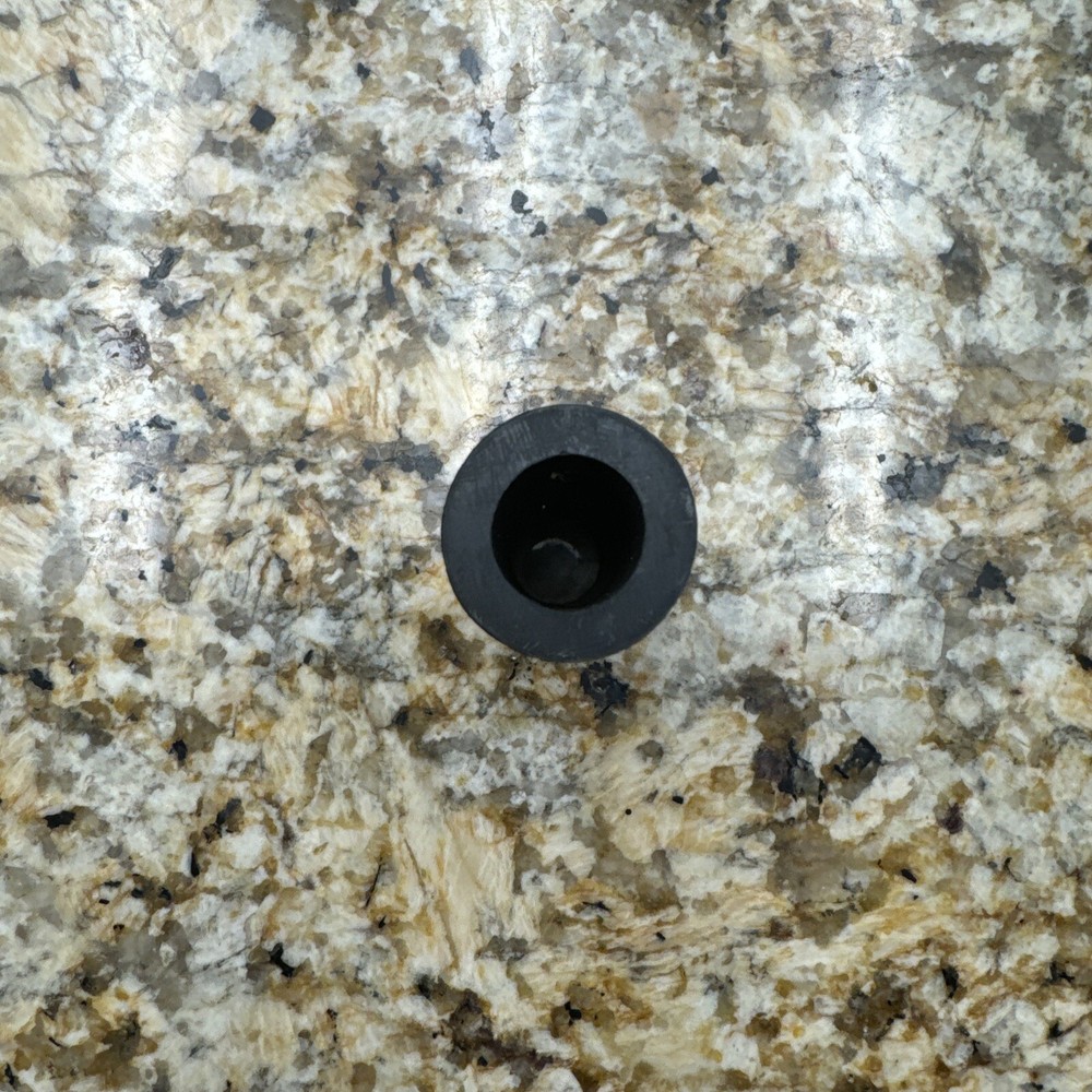 Replacement Rubber Shut Off Hose For 2000 Or 2100 Take Off Boumatic