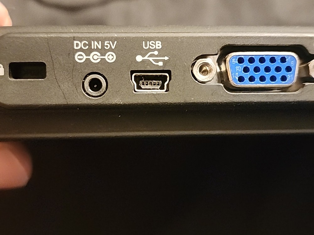 Elmo MO-1 Portable Visual Preseter Document Camera - No USB Connection