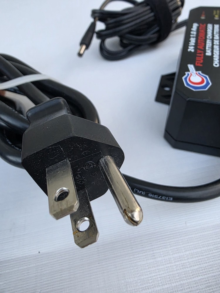 Nice Apollo 404 – 3 AMP Automatic Battery Charger USB Connect