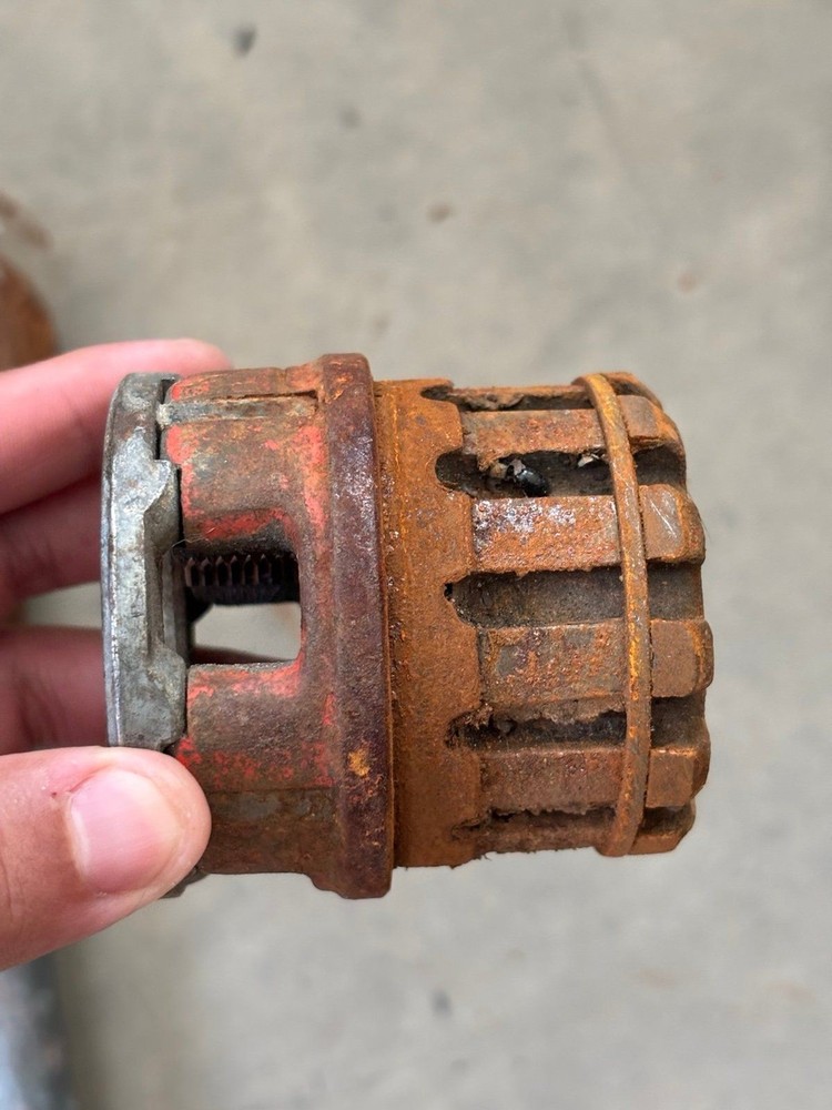 Ridgid Pipe Threader Die Holder With Handle & 3/4 Die Used