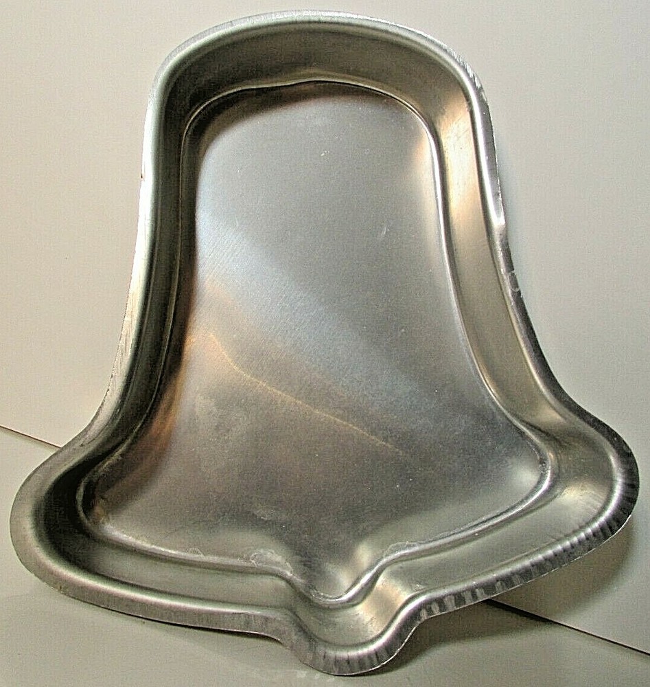 Vintage Aluminum BELL MOLD multiple use