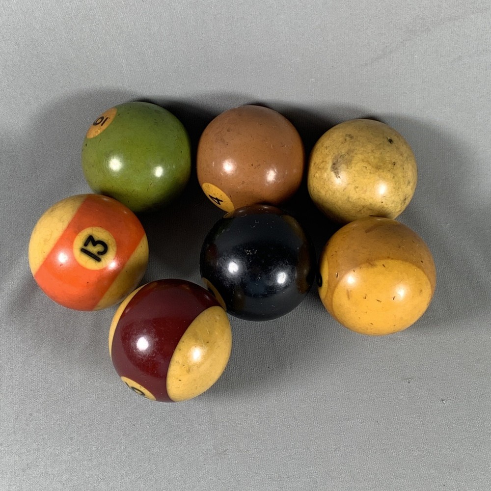 7 Vtg Pool Billiard Balls