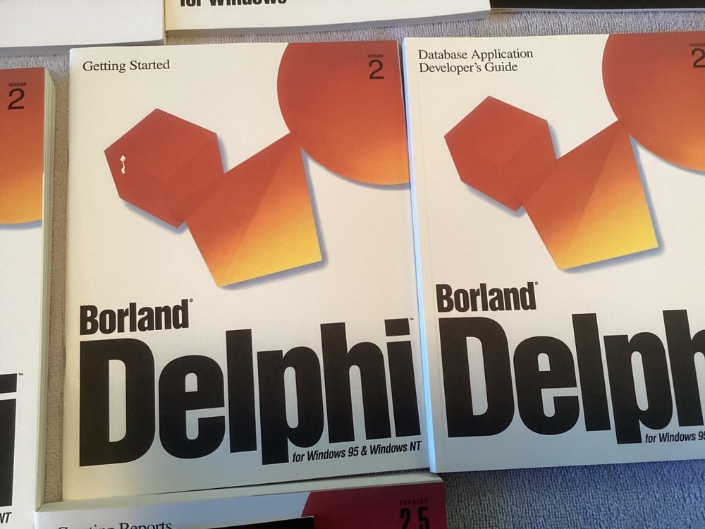 Vintage software developer Borland Delphi version 2 ,manuals etc.