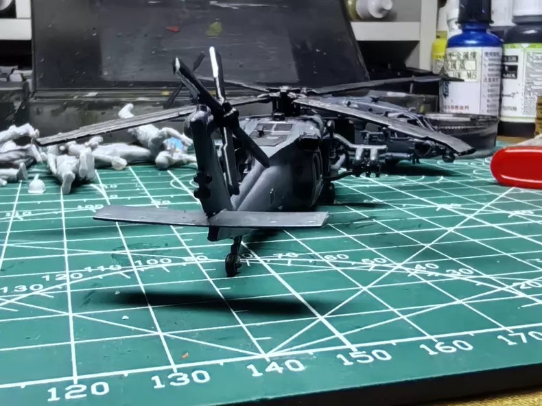 1:144 American Black Hawk helicopter MH60L Finished Painted Static Model