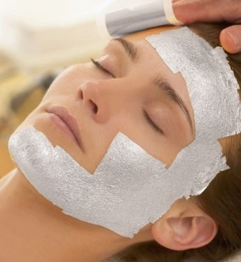 HMW Silver Leaves 15 Sheets (Pack Size: Med)