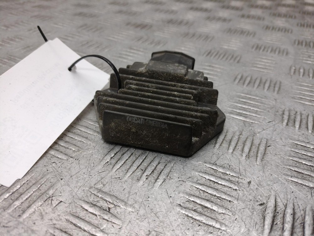 2005 HONDA SES 125 DYLAN SES 125-4 RECTIFIER REGULATOR