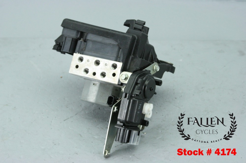 2018 Honda Goldwing Gl1800A ABS Pump Module Controller Unit + Mount VIDEO #4174