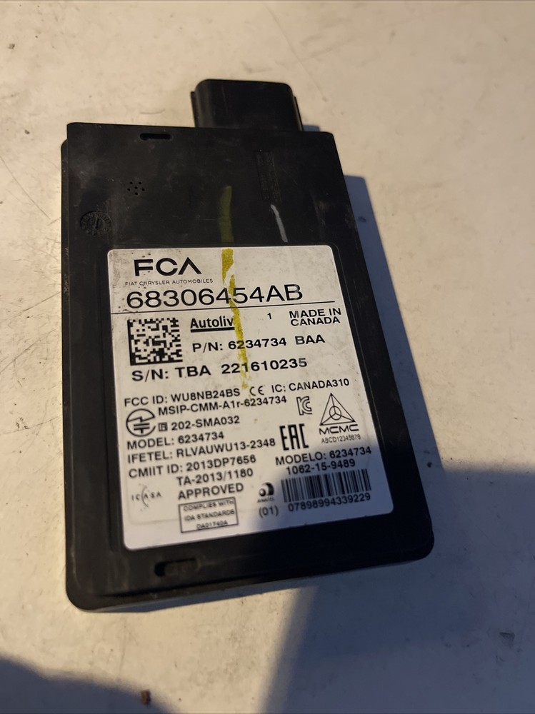 2017-2020 CHRYSLER PACIFICA BLIND SPOT RADAR MODULE SENSOR 68306454AB