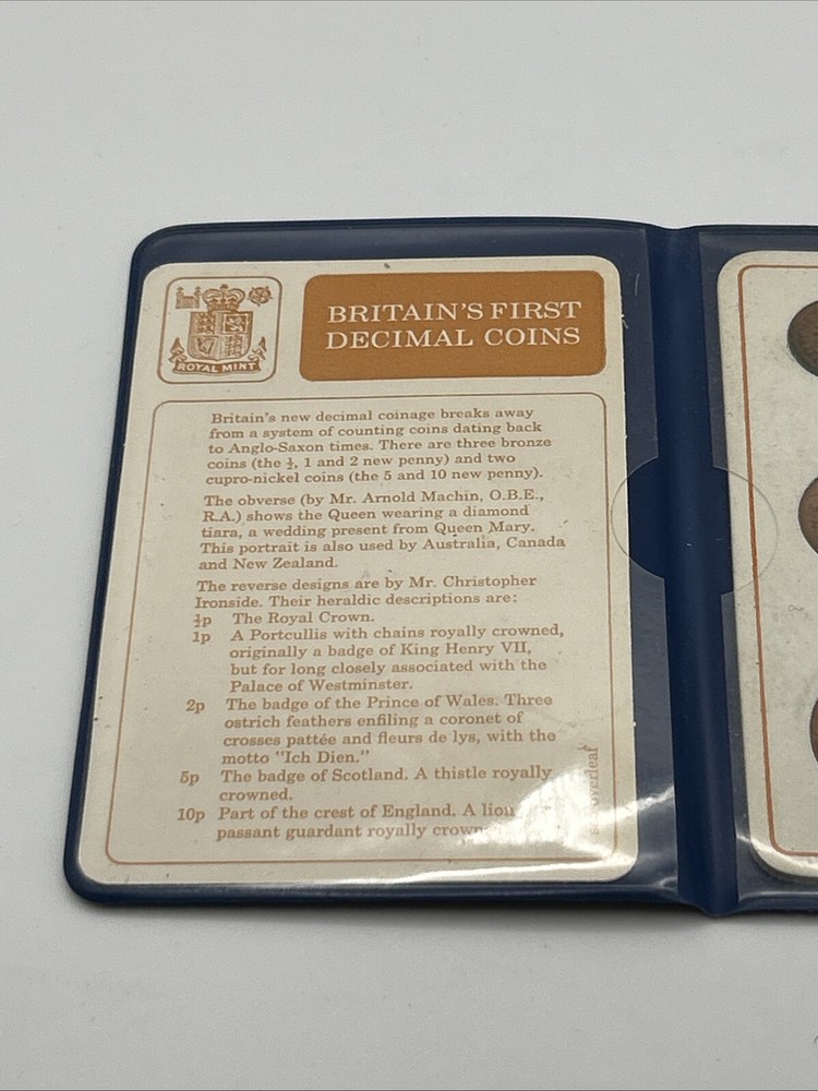 Britain's First Decimal Coin Set 1971 - Blue Wallet