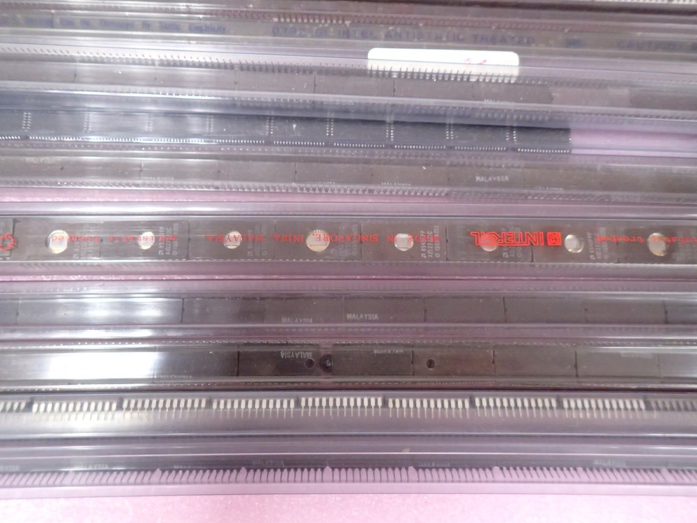 6 LBS ASSORTED INTEGRATED CIRCUITS / IC'S VARIOUS MANUFACTURERS