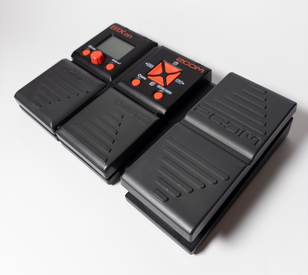 ZOOM B1Xon Bass Multi Effects Processor Pedal w/ Expression Tested