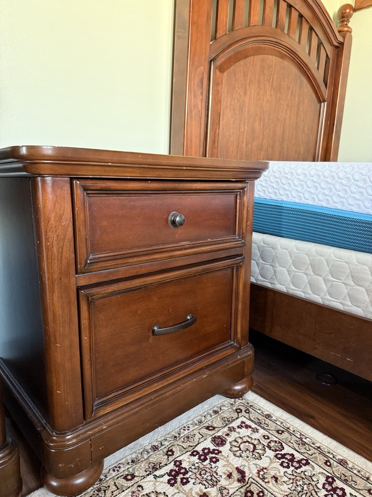 Twin Bedframe & Nightstand Set