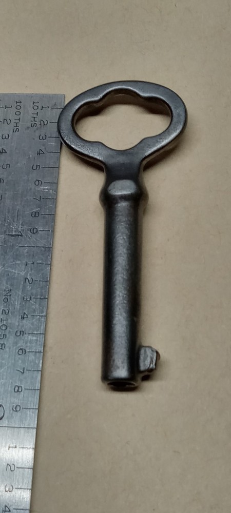 Vintage Hallow Barrel Antique Skeleton Key Solid Steel