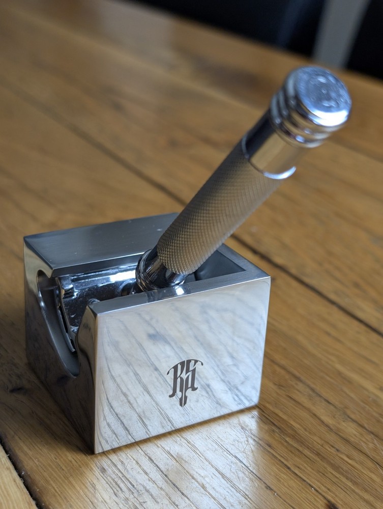 Raw Shaving Safety Razor Stand RS-5