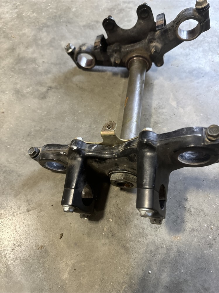 honda xr100r Triple Tree 2000