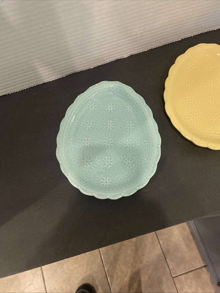 Ceramic Easter Egg Shaped Plates- Yellow And Light Blue