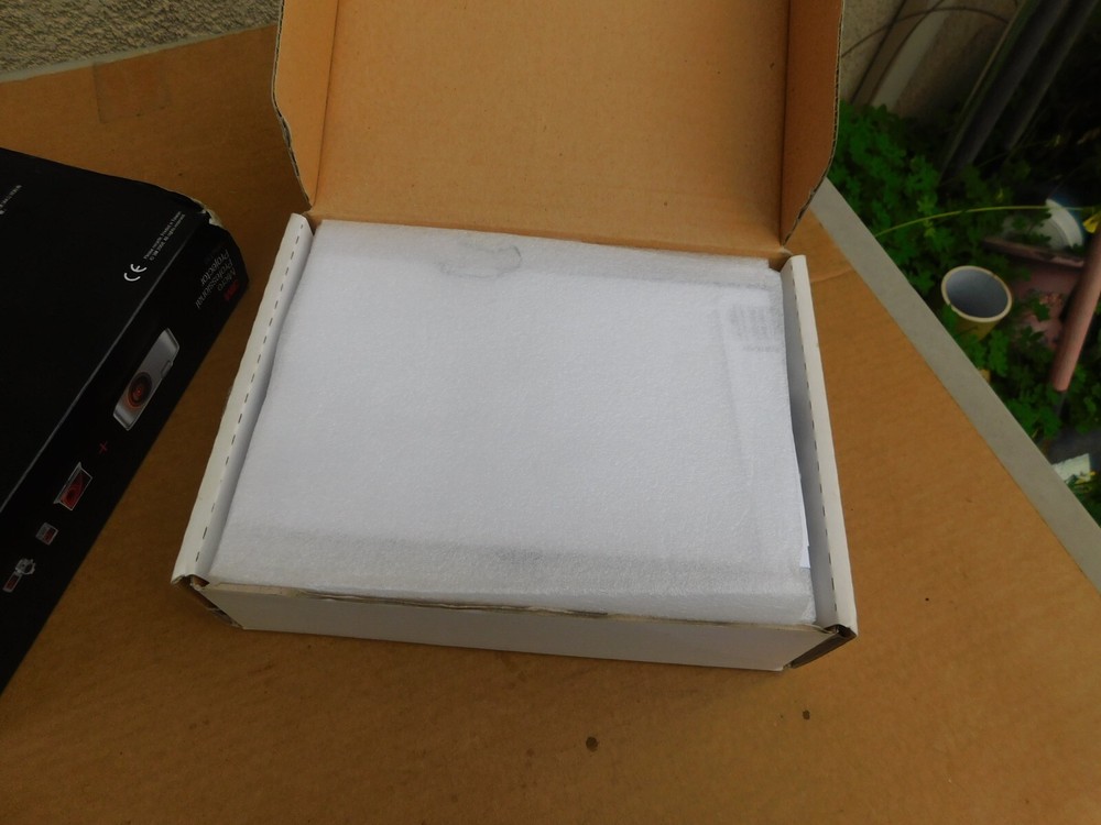 3M Micro Professional Projector MPro110 new open box