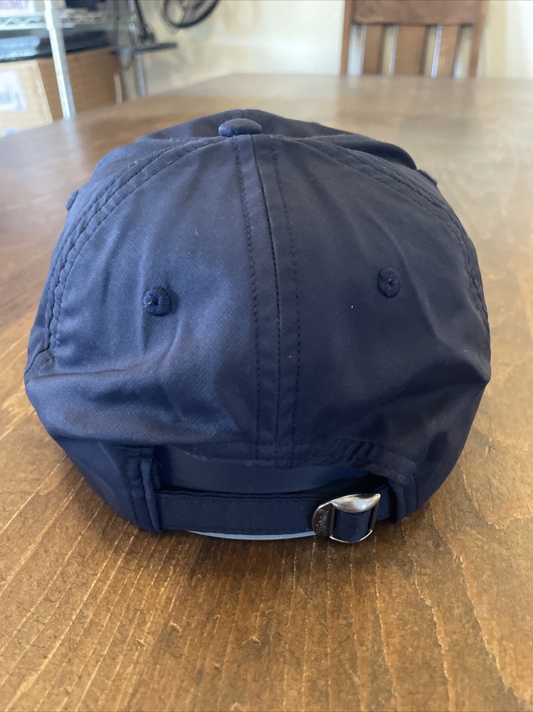 TITLEIST Golf Hat Strapback Adjustable Cap Navy Blue Tech Performance Material
