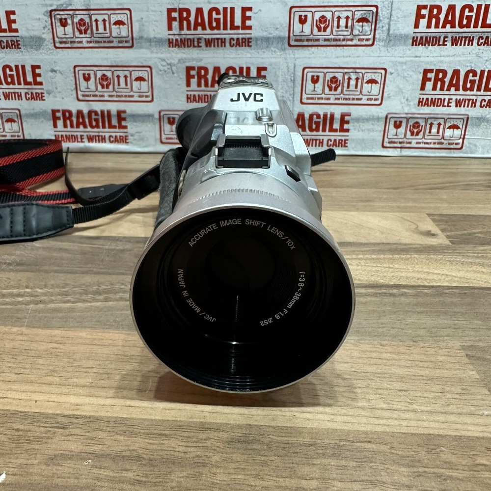 JVC GR-DV2000E Mini DV Digital Camcorder - Silver