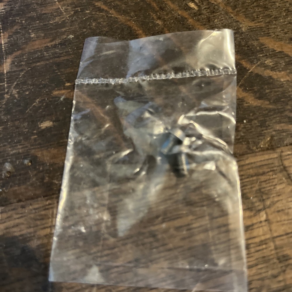 NOS Carquest/BWD Select D236P Distributor Rotor