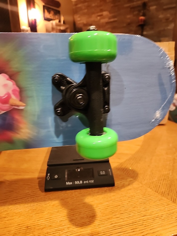 Version popsicle skate board 23 inch New Sealed