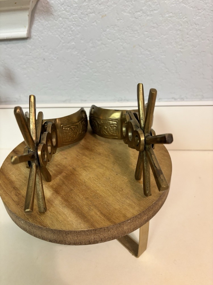 Brass Floral Print Spurs