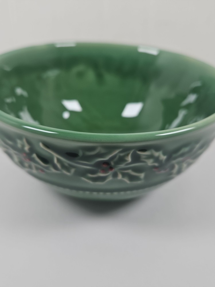 Holly & Berries cereal bowl