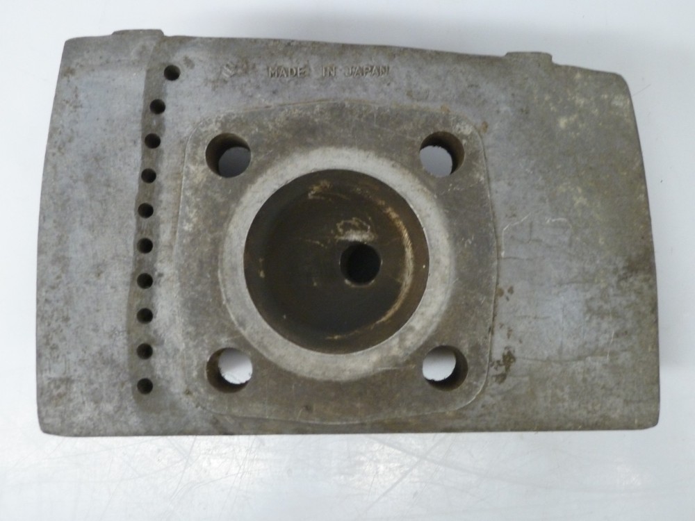 Suzuki Gt250 K L M left Side Cylinder Head