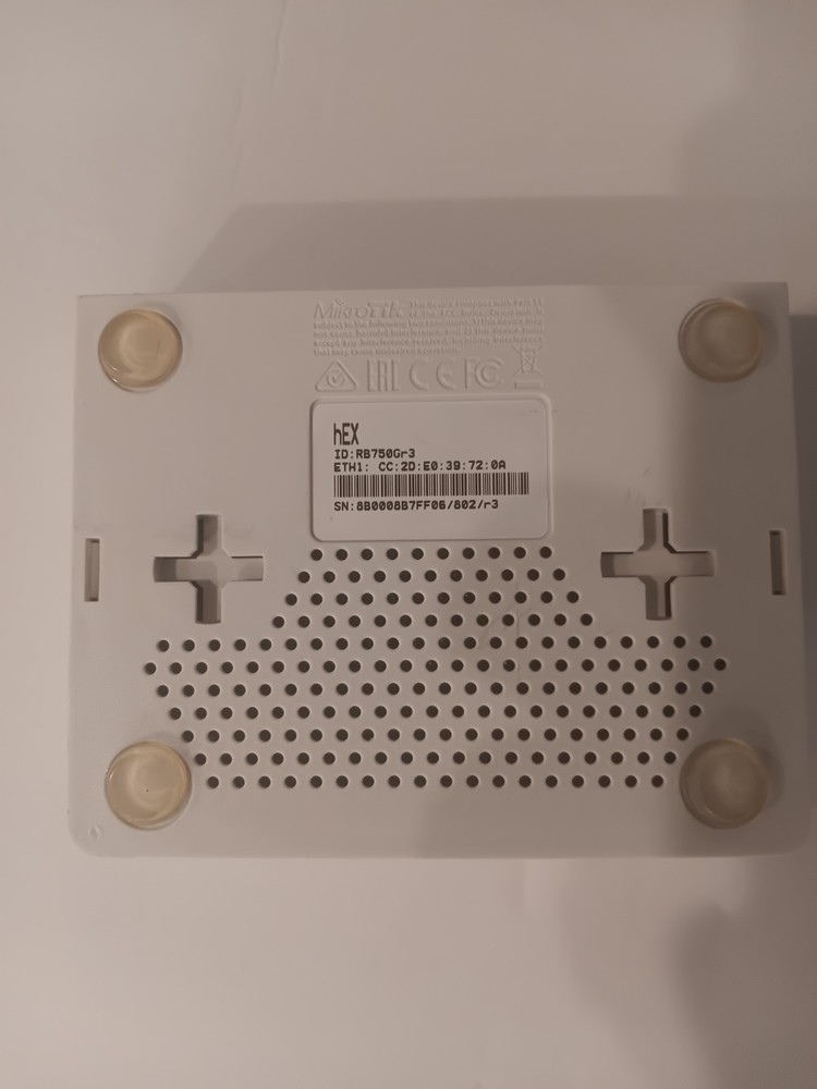 Mikrotik hEX Router - USED