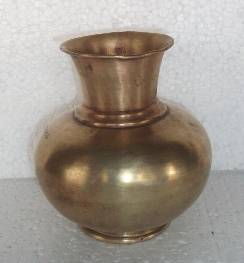 Vintage Brass Handcrafted Solid Unique Shape Flower Pot/Vase