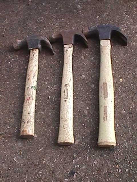 THREE VINTAGE CLAW HAMMERS
