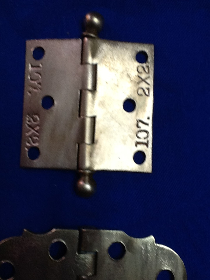 3 ASSORTED VINTAGE SOLID BRASS HINGES 051824g