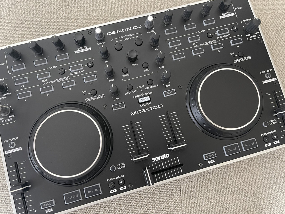 Denon DJ MC2000 2-Channel DJ Controller Black with USB Cable Tested & Working