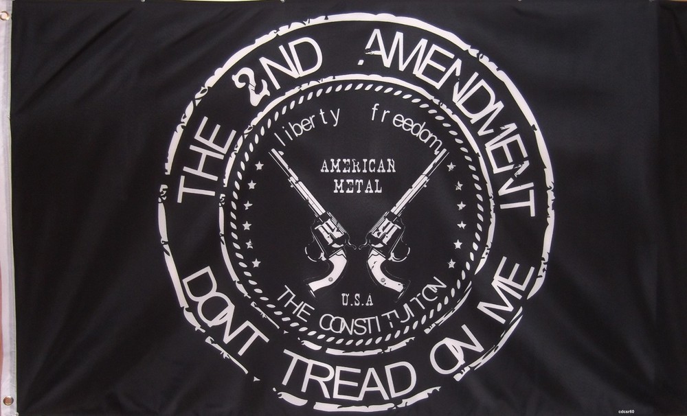 SECOND AMENDMENT FLAG - DON'T TREAD ON ME - LIBERTY & FREEDOM - GUNS