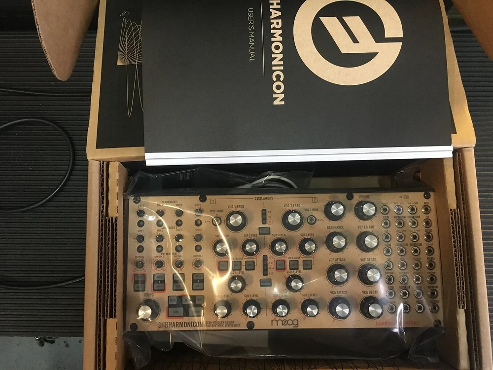Moog Subharmonicon Semi-Modular Polyrhythmic Analog Synthesizer Synth ARMENS/
