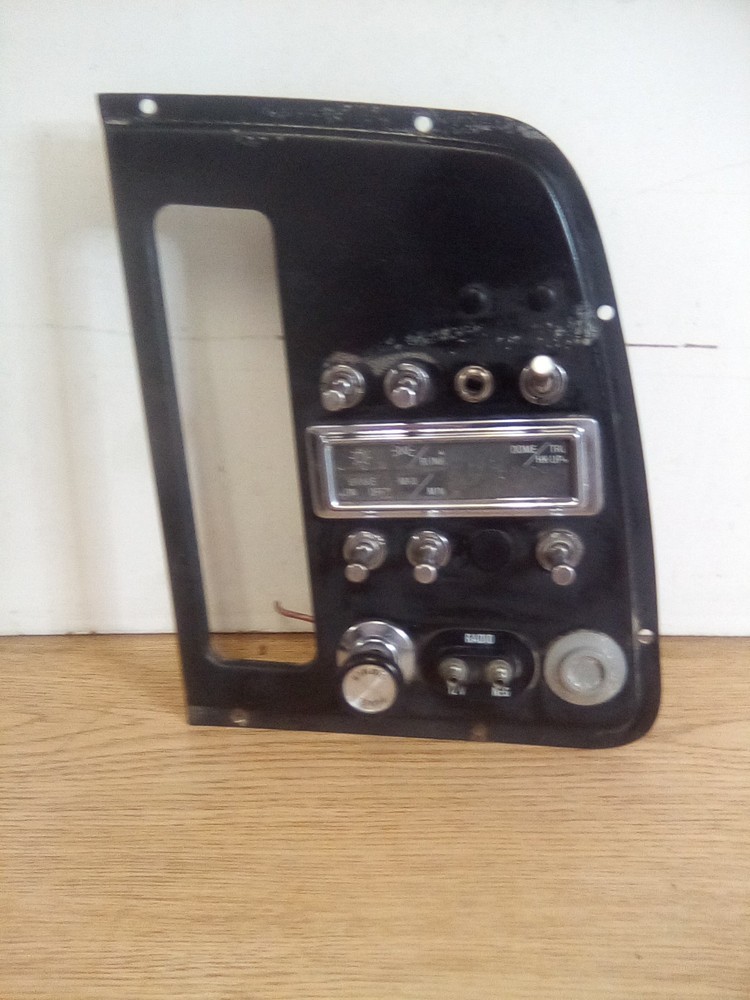 1990 Sterling Dash Switch Panel