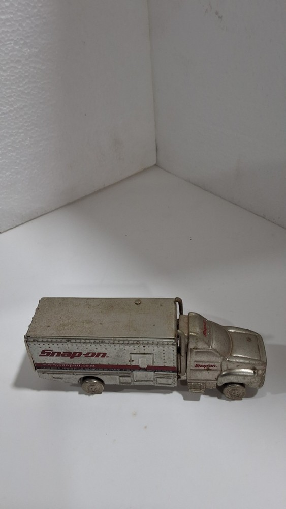 Snap-on Step Van Tool Truck