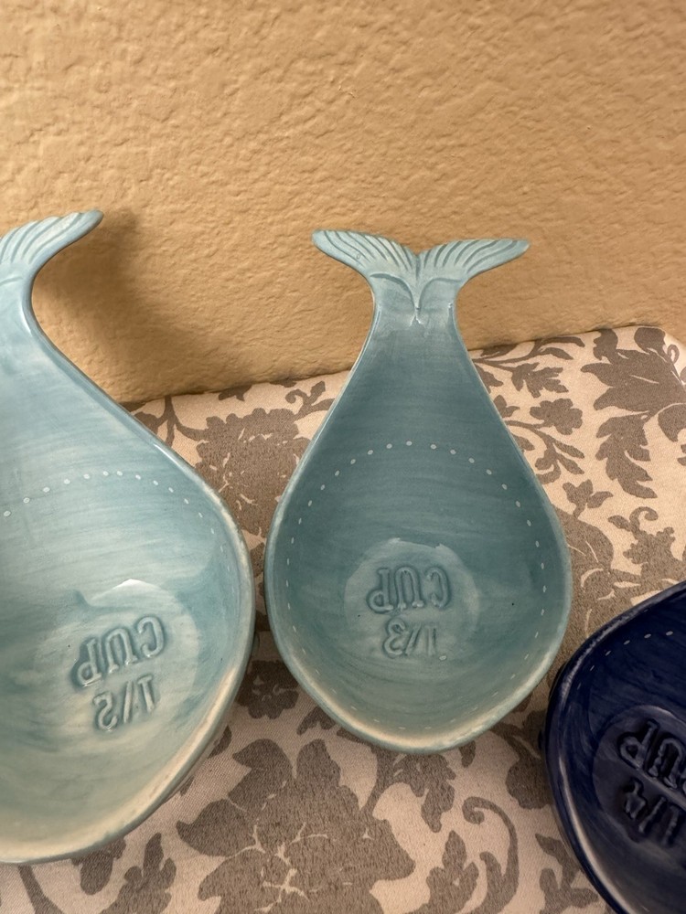Ceramic Whale Shaped Measuring Cup Set Blue Aqua Nesting 4pcs 1-1/4 Cup