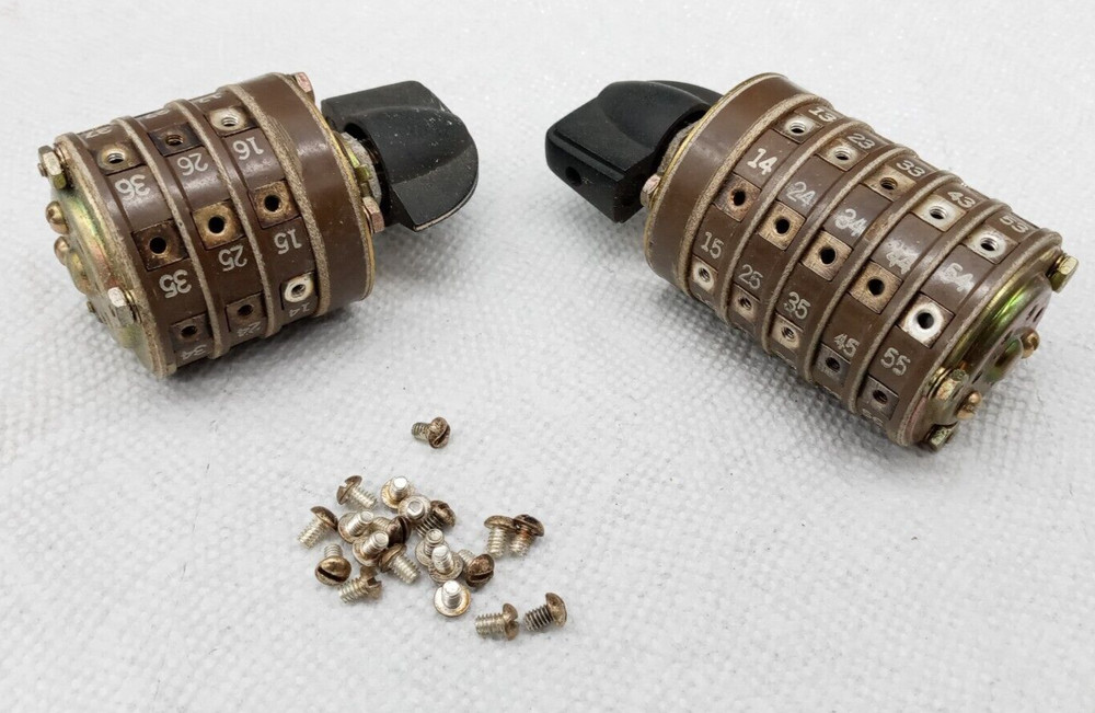 2 QTY  ESCO    ROTARY SWITCHS  MS52002-3  /  MS52002-5